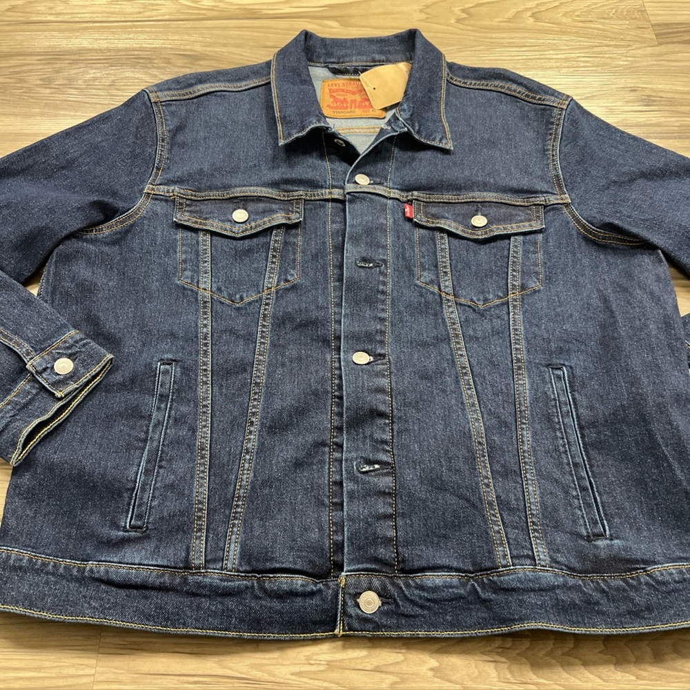 Levi's Denim Dark Stonewash Trucker Jacket Mens Size XL $89.50 NWT